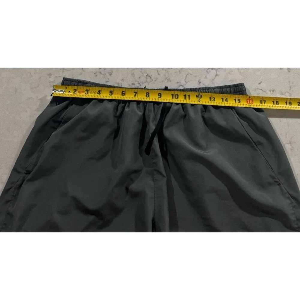 Nike Running Shorts Mens XL Smoke Gray Dri-FIT 7